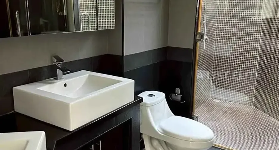 For rent 4 bedrooms house in Bang Lamung, Chonburi