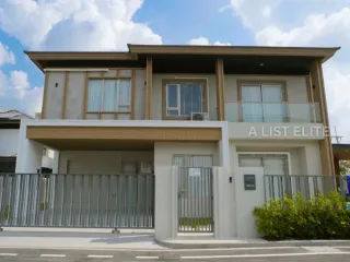 For Rent 4 Bedroom House In Bang Lamung, Chonburi