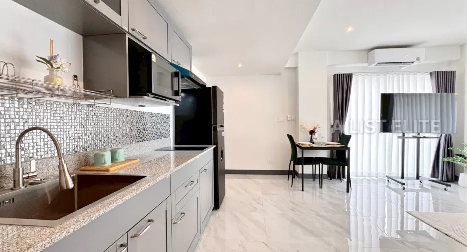 For sale 1 bed condo in Bang Lamung, Chonburi