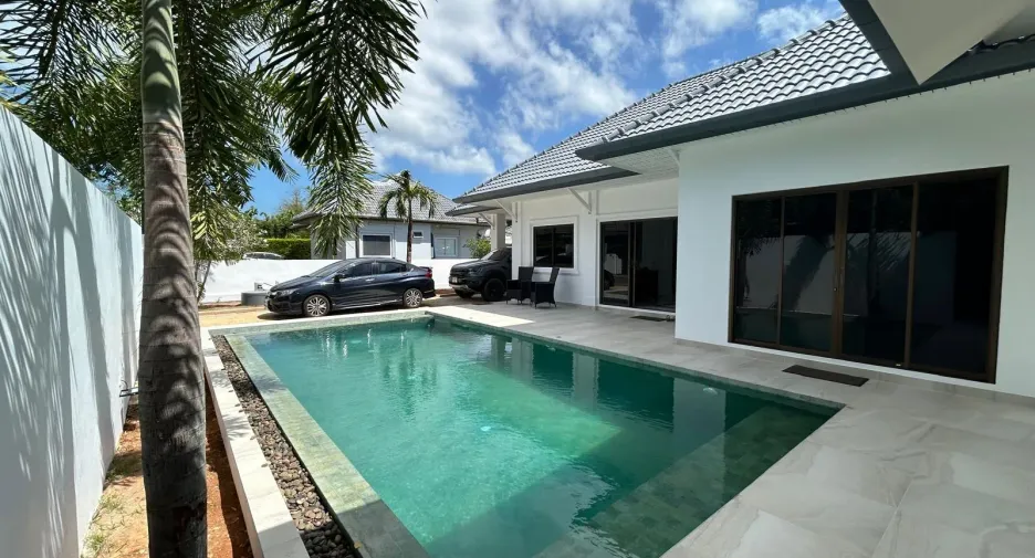 For rent 3 bedrooms villa in Thalang, Phuket