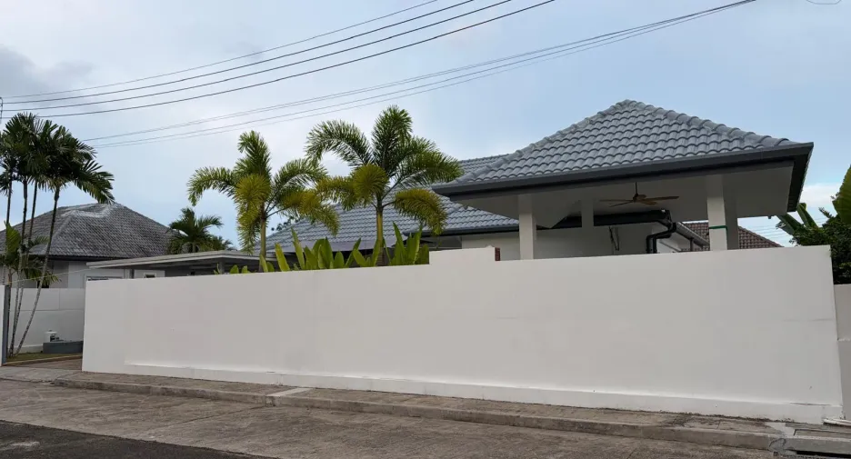 For rent 3 bedrooms villa in Thalang, Phuket