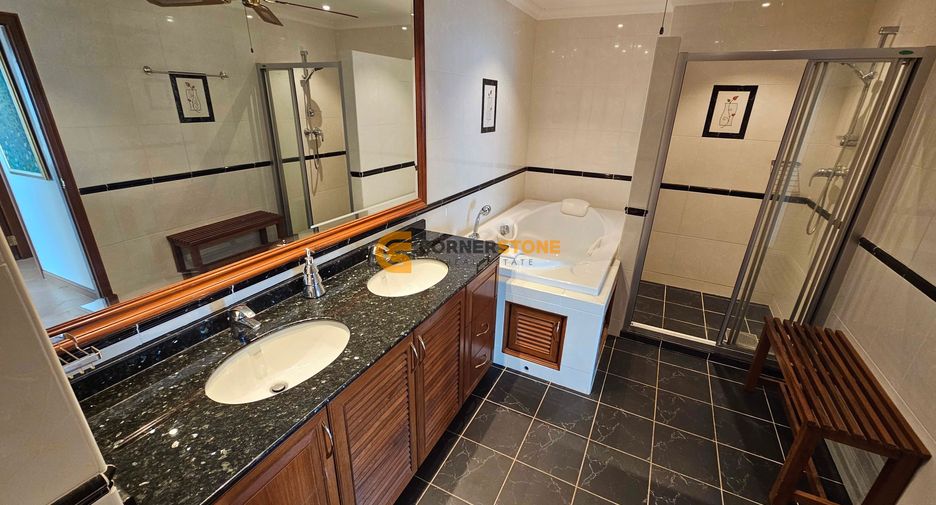 For sale 2 bedrooms condo in Bang Lamung, Chonburi