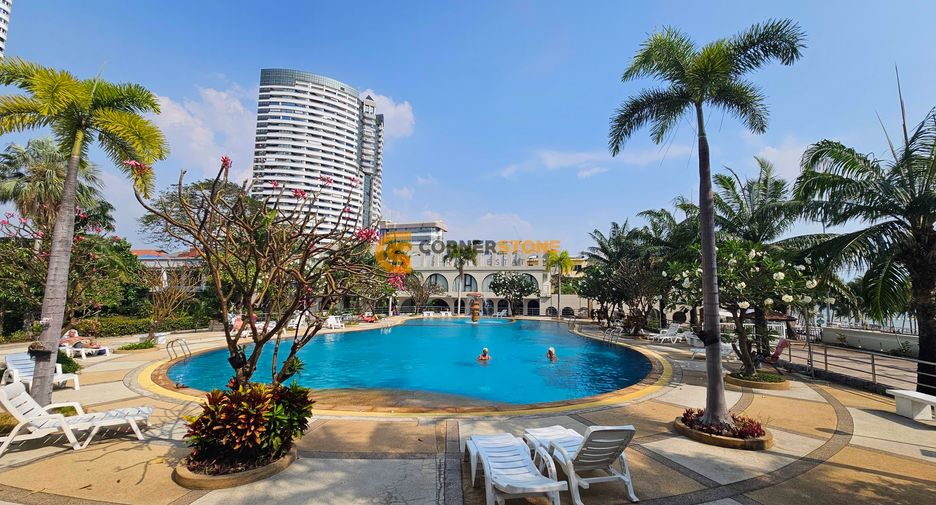 For sale 2 bedrooms condo in Bang Lamung, Chonburi