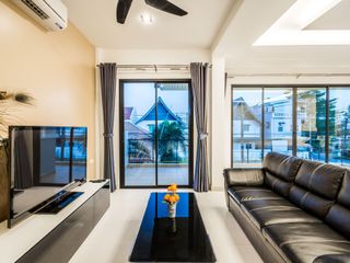 For rent 4 bedrooms house in Mueang Phuket, Phuket