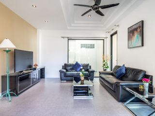 For rent 4 bedrooms house in Mueang Phuket, Phuket