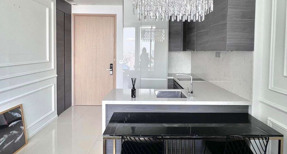For rent and for sale 1 bed condo in Watthana, Bangkok
