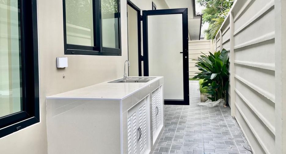 À vendre 3 chambres maison à Bang Lamung, Chonburi
