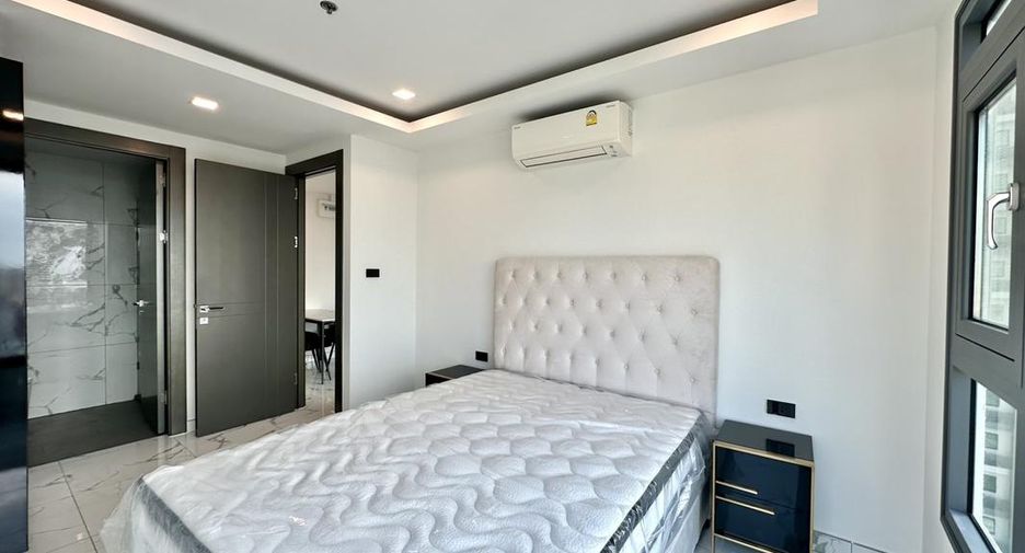 For sale 2 ベッドルーム condo in Bang Lamung, Chonburi