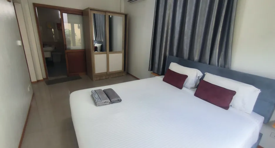 Casa en venta de 8 habitaciones en Thalang, Phuket