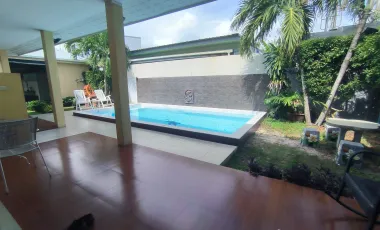 Casa en venta de 8 habitaciones en Thalang, Phuket