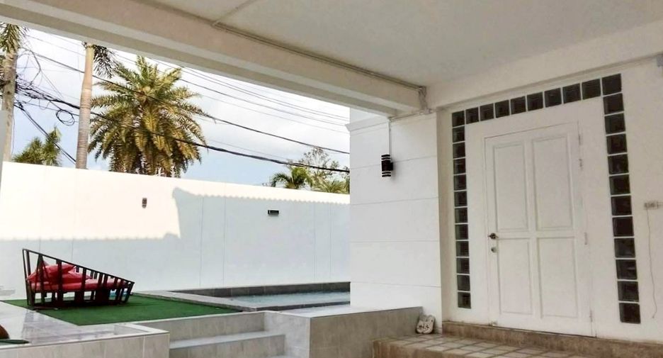 Haus zum Kauf mit 5 Zimmer in Bang Lamung, Chonburi