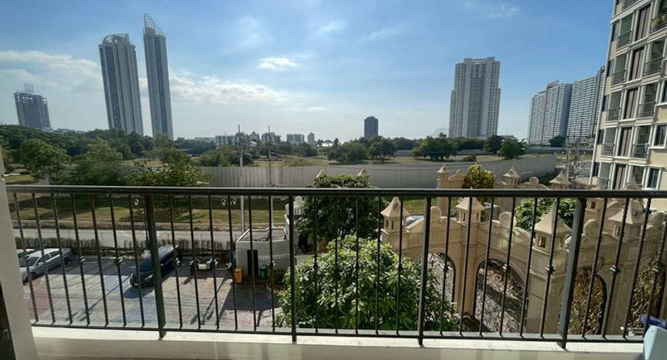 For sale 2 bedrooms condo in Bang Lamung, Chonburi