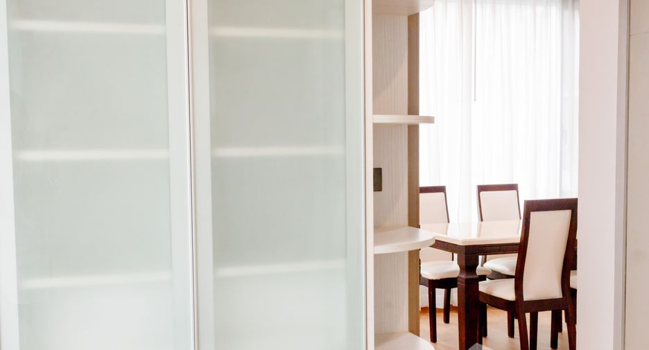 For sale 1 bed condo in Watthana, Bangkok