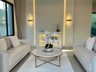 For sale and for rent 5 bedrooms villa in Mueang Phuket, Phuket