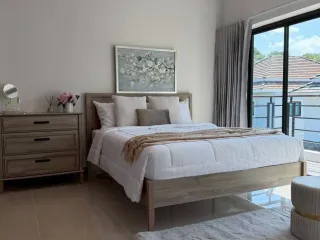 For sale and for rent 5 bedrooms villa in Mueang Phuket, Phuket