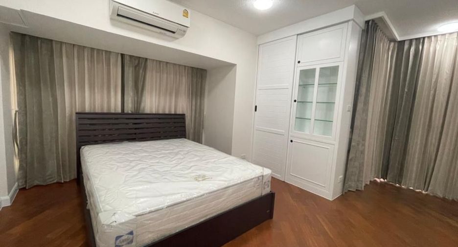 Wohnung zur Miete mit 3 Zimmer in Pathum Wan, Bangkok