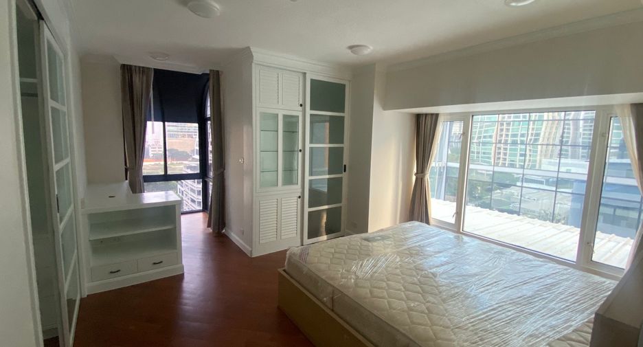 Wohnung zur Miete mit 3 Zimmer in Pathum Wan, Bangkok