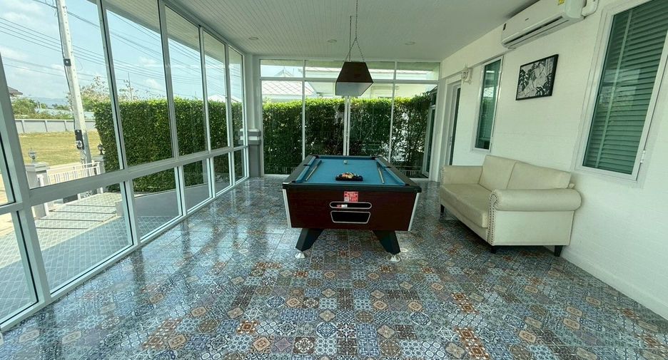For rent 4 bedrooms villa in Hua Hin, Prachuap Khiri Khan