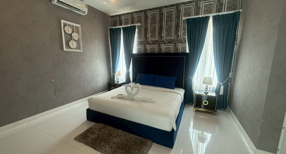 For rent 4 bedrooms villa in Hua Hin, Prachuap Khiri Khan