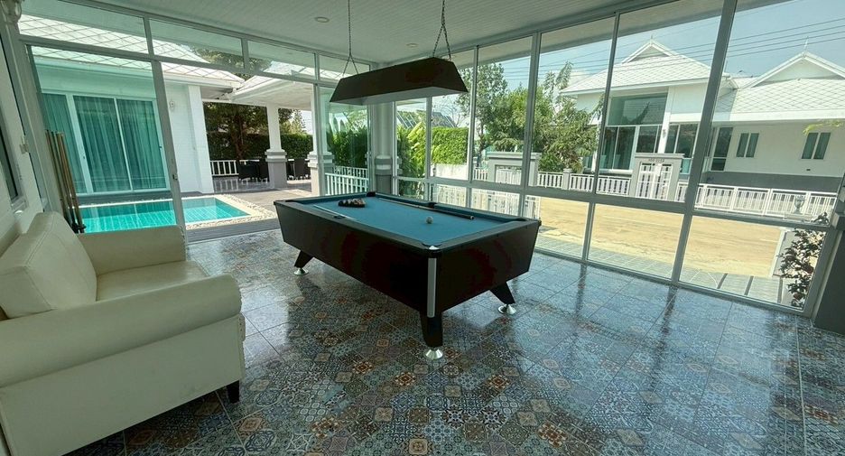 For rent 4 bedrooms villa in Hua Hin, Prachuap Khiri Khan