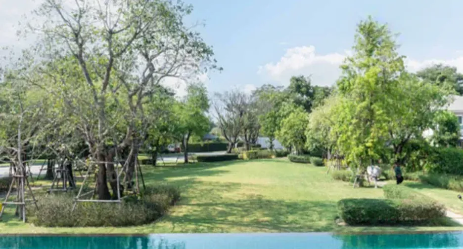 For sale 4 bedrooms house in Bang Bo, Samut Prakan