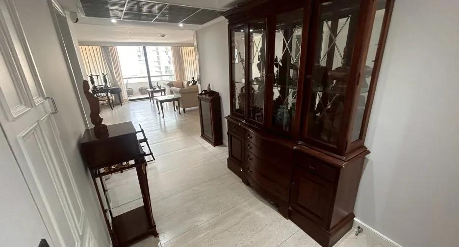 ให้เช่า 3 ห้องนอน คอนโด ใน ปทุมวัน, กรุงเทพฯ