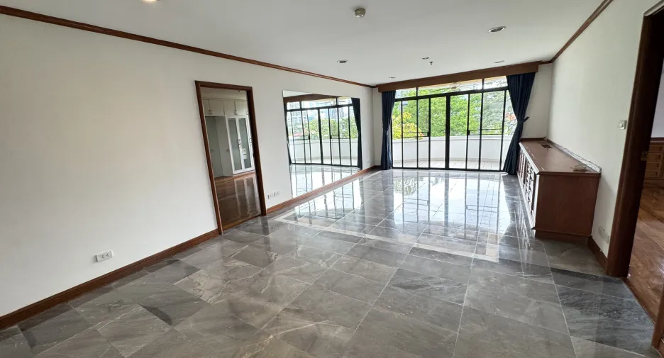 Apartment zur Miete mit 4 Zimmer in Watthana, Bangkok