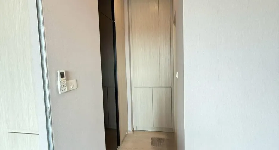 For rent 1 bed condo in Mueang Samut Prakan, Samut Prakan