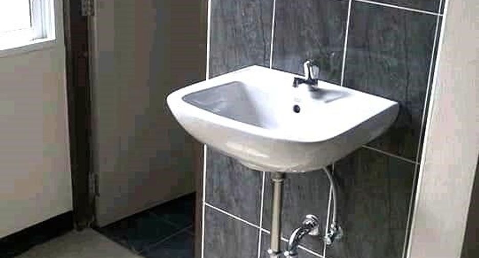 For sale 3 bedrooms townhouse in Bueng Kum, Bangkok
