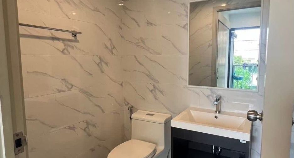 For rent 1 bed condo in Huai Khwang, Bangkok