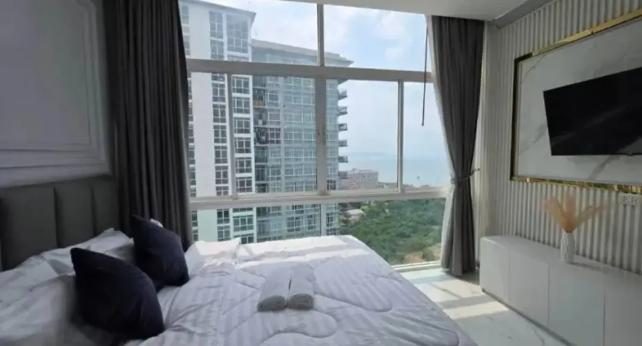 For rent 2 ベッドルーム condo in Bang Lamung, Chonburi