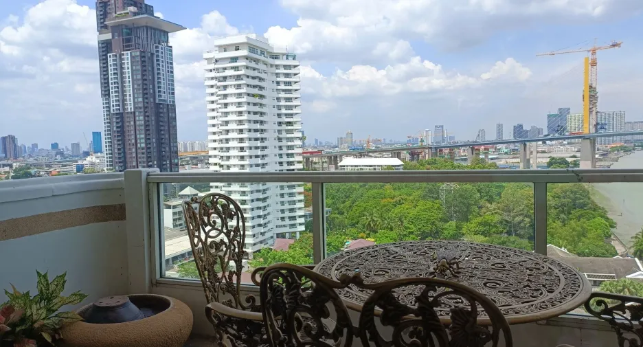 Condo en alquiler de 2 habitaciones en Rat Burana, Bangkok