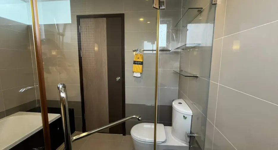 For sale 2 bedrooms condo in Bang Kho Laem, Bangkok