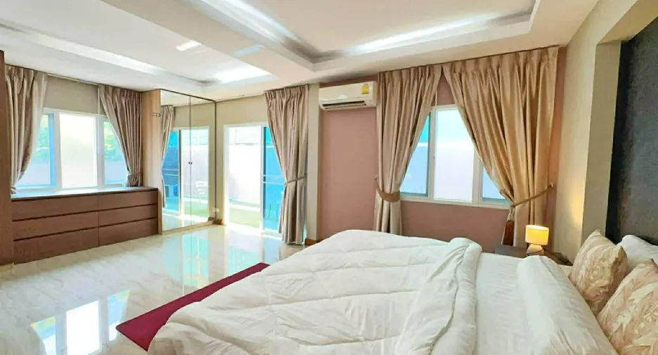 出租 3 卧室 独立屋 在 Bang Lamung, Chon Buri