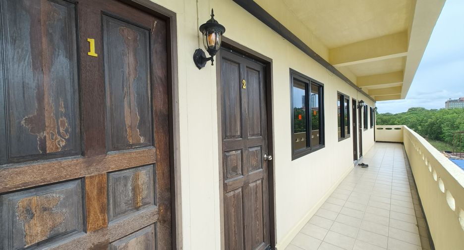 For sale 10 ベッドルーム hotel in Bang Lamung, Chonburi