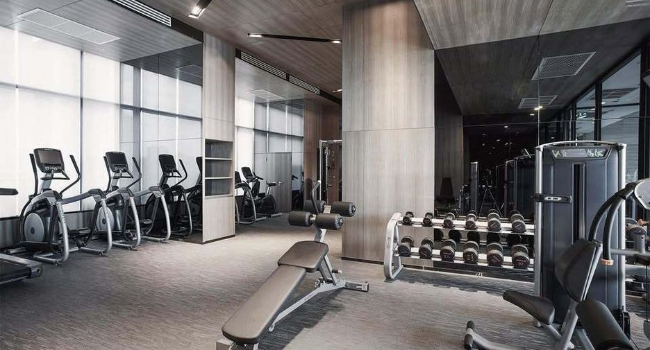 For rent and for sale 1 bed condo in Watthana, Bangkok