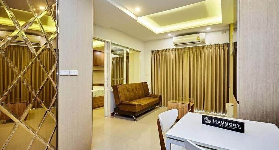 For rent 1 bed condo in Huai Khwang, Bangkok