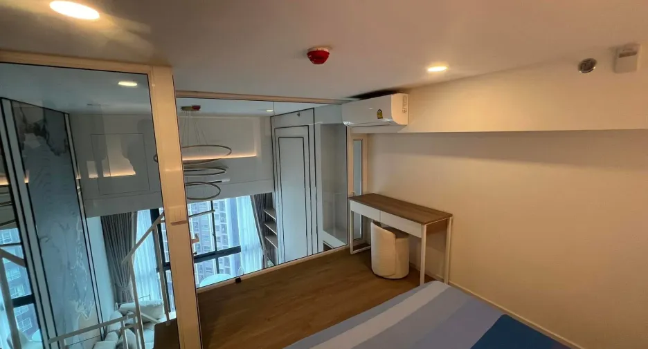 Condo en alquiler de 1 habitaciones en Huai Khwang, Bangkok