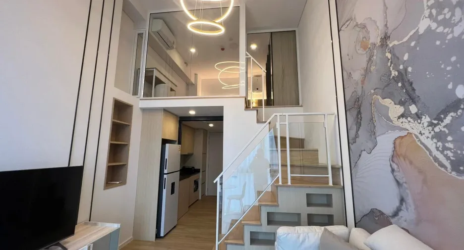 Condo en alquiler de 1 habitaciones en Huai Khwang, Bangkok