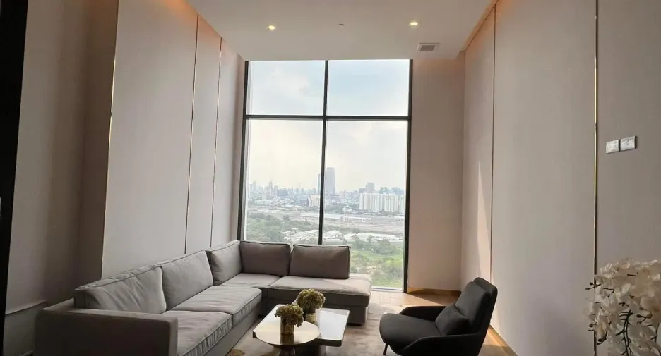 Condo en alquiler de 1 habitaciones en Huai Khwang, Bangkok
