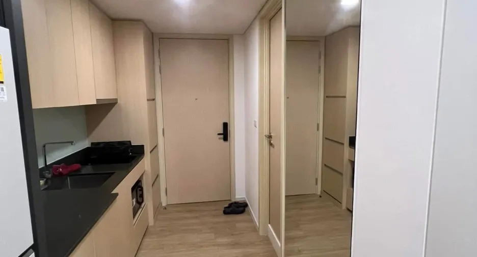 Condo en alquiler de 1 habitaciones en Huai Khwang, Bangkok