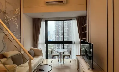 À louer 1 chambre condo à Huai Khwang, Bangkok