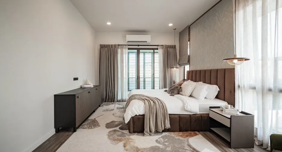 For sale and for rent 4 bedrooms house in Bang Kapi, Bangkok