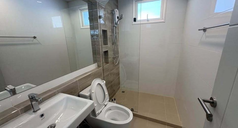 For rent 4 ベッドルーム house in Mueang Phuket, Phuket