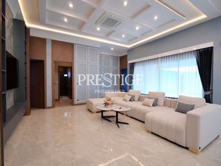 À vendre et à louer 4 chambres maison à Bang Lamung, Chonburi