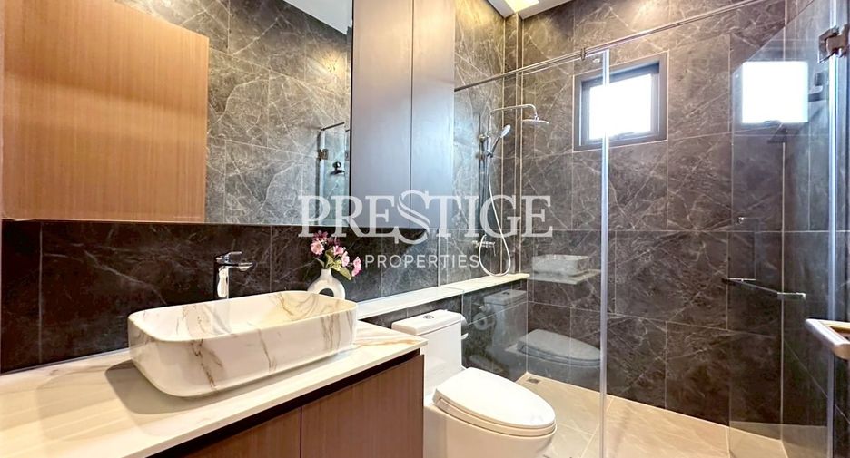 For rent そして for sale 4 ベッドルーム house in Bang Lamung, Chonburi