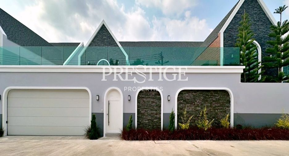For rent そして for sale 4 ベッドルーム house in Bang Lamung, Chonburi