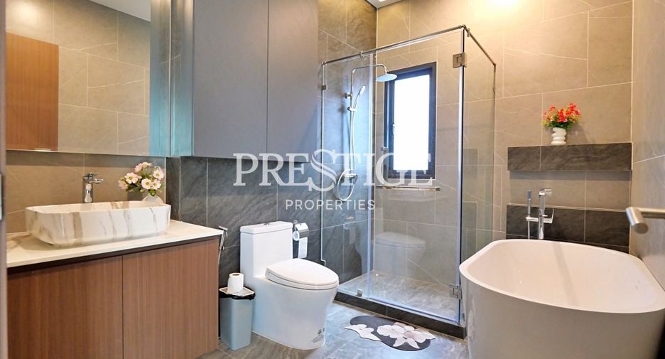 For rent そして for sale 4 ベッドルーム house in Bang Lamung, Chonburi