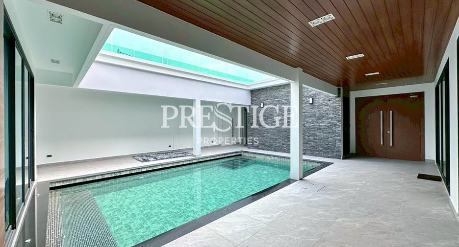 For rent そして for sale 4 ベッドルーム house in Bang Lamung, Chonburi