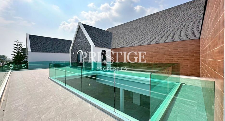 For rent そして for sale 4 ベッドルーム house in Bang Lamung, Chonburi